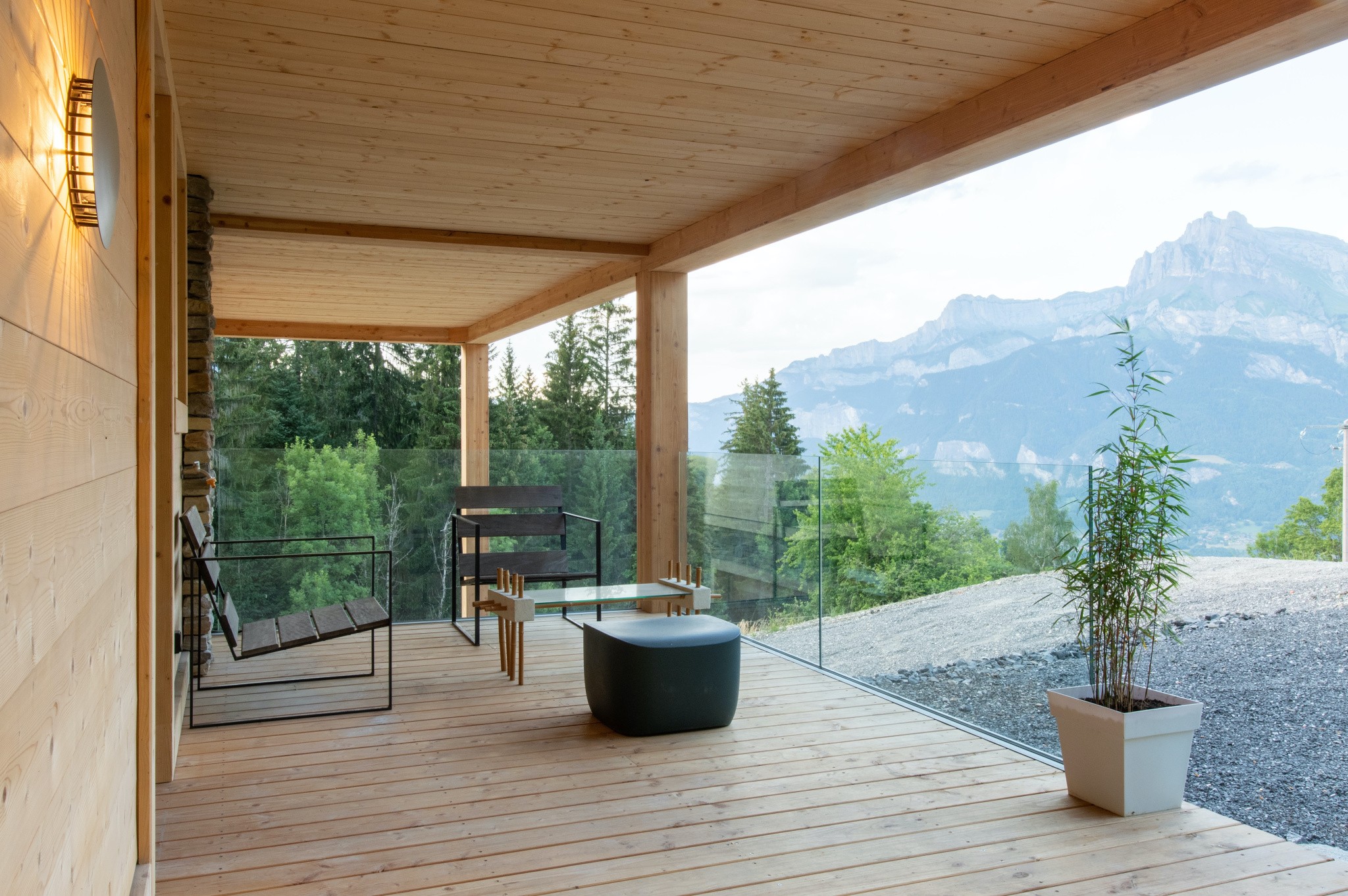 Terrasse panoramique avec vue 180° sur les Alpes